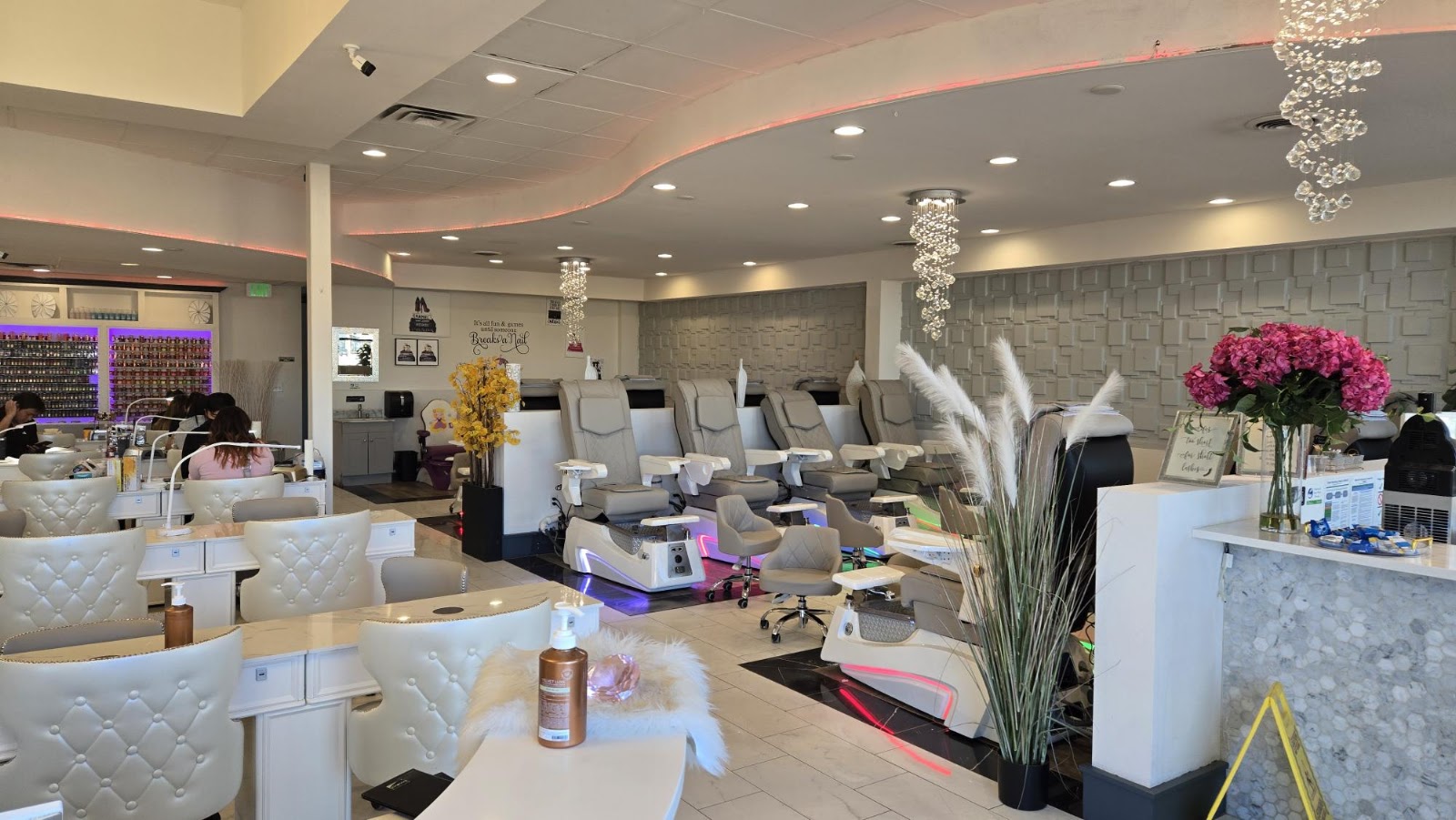 Bliss Nail Lounge Pueblo nail work in Pueblo, Colorado